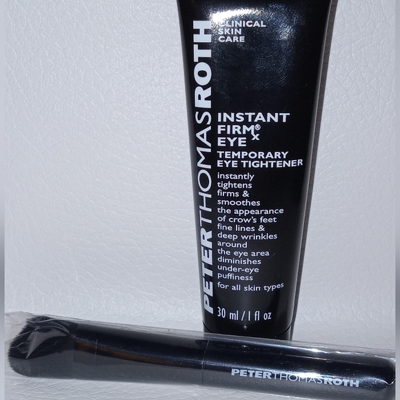 (NEW) PETER THOMAS ROTH INSTANT FIRM EYE w/ BRUSH INCLUDED - Picture 3 of 4